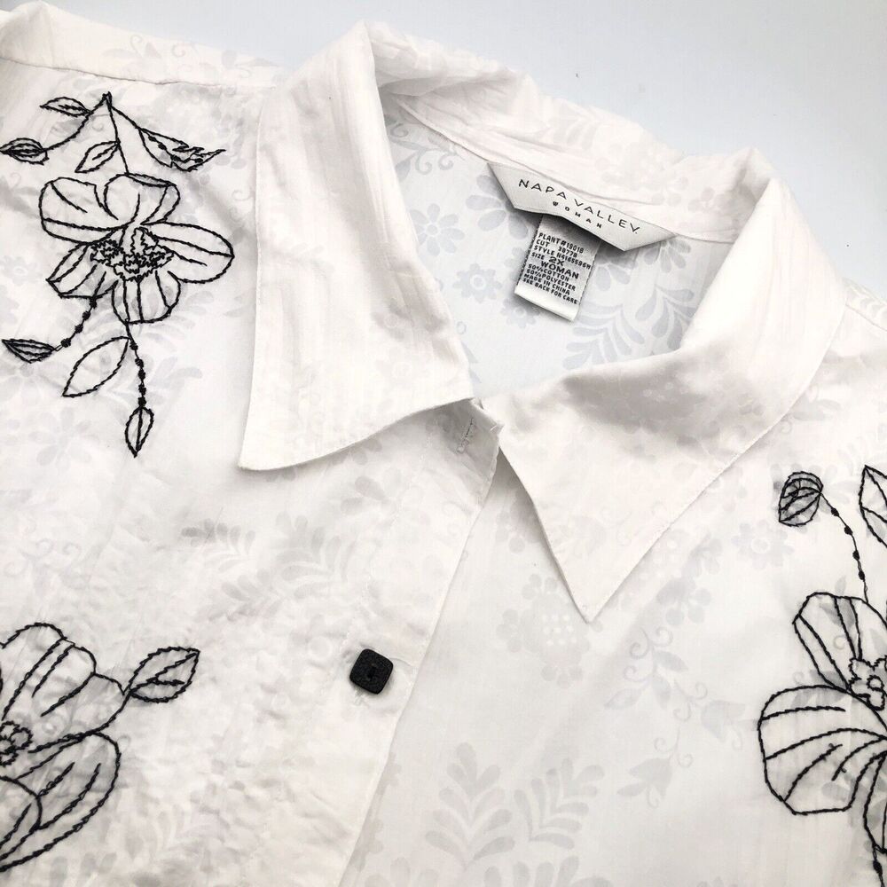 Vintage Napa Valley Floral Embroidered Crinkle Pleat Blouse White Size 2X Woman